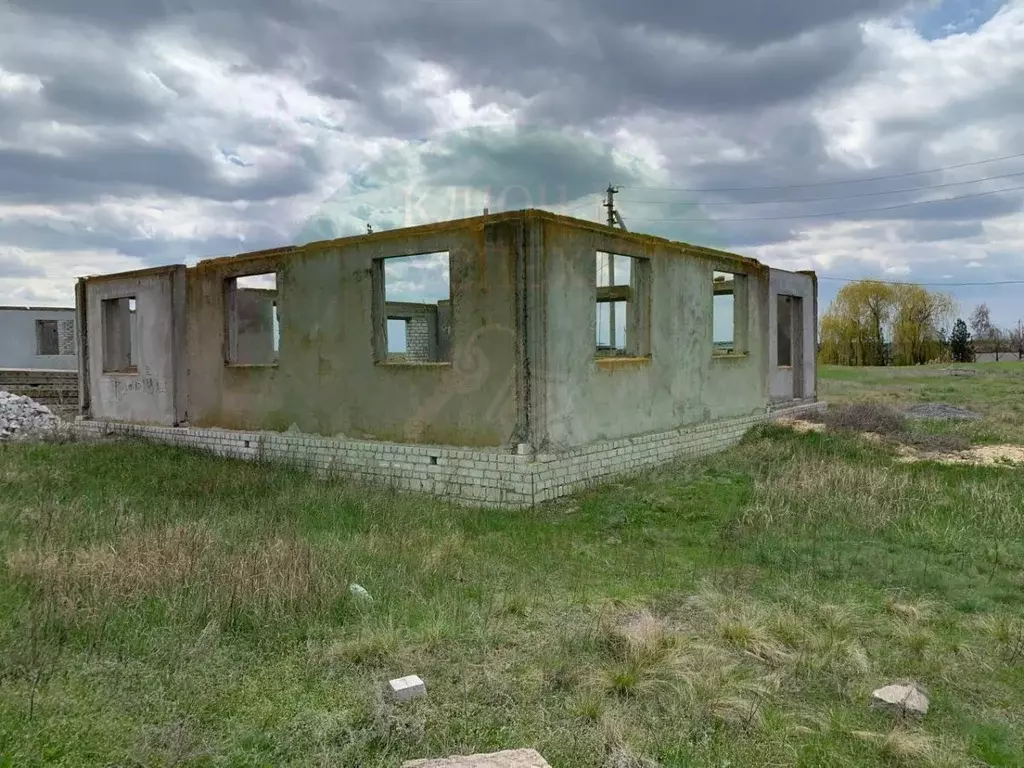Участок в Волгоградская область, Волгоград Поселок Водный тер., ул. ... - Фото 1