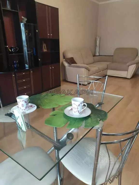 3-к кв. Красноярский край, Красноярск ул. Молокова, 1к3 (81.0 м) - Фото 1