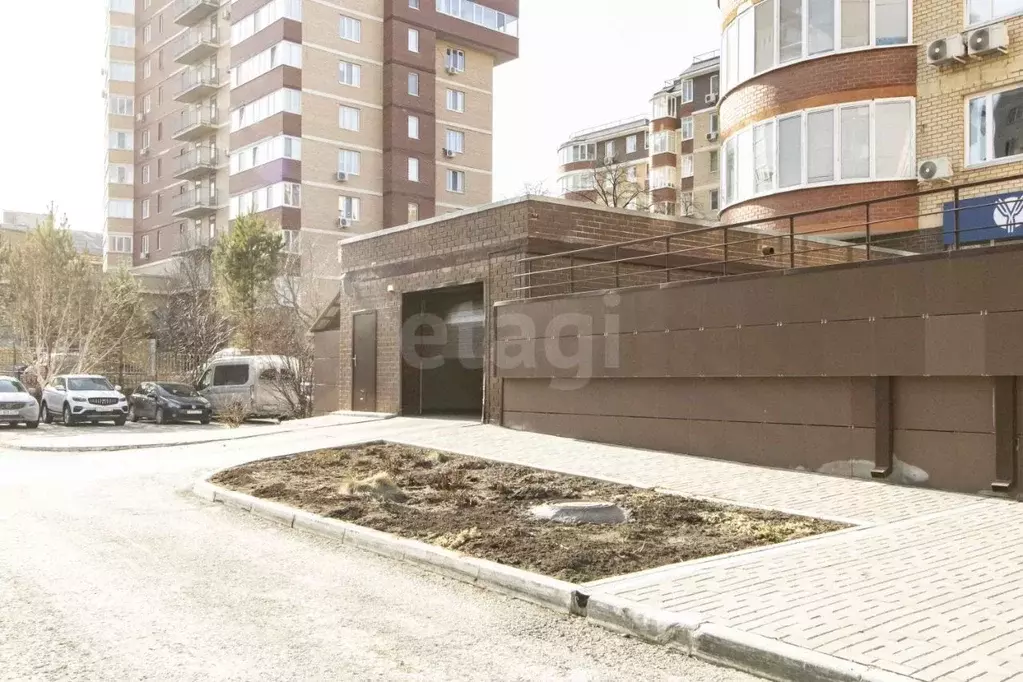 Гараж в Тюменская область, Тюмень Фабричная ул., 7 (17 м) - Фото 1