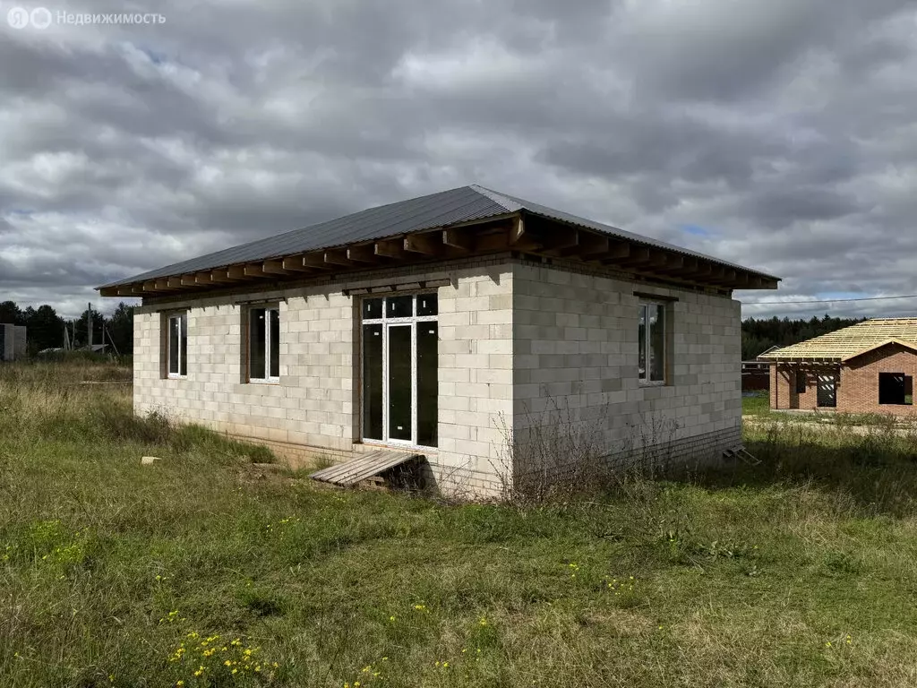 Дом в Бобинское сельское поселение, деревня Большие Раскопины, ... - Фото 2