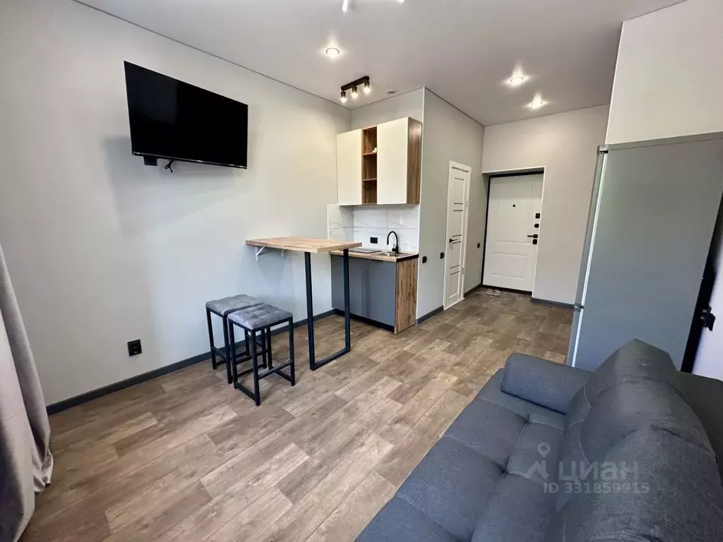 Студия Алтайский край, Барнаул ул. Глушкова, 46 (19.0 м) - Фото 1