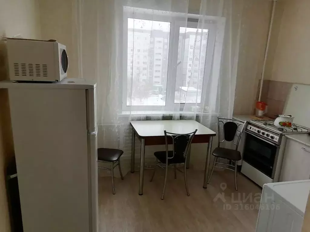 1-к кв. Пензенская область, Пенза просп. Строителей, 53 (40.0 м) - Фото 1
