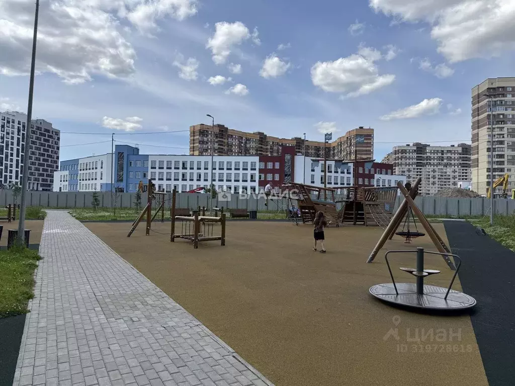 2-к кв. Ленинградская область, Мурино Всеволожский район, ул. Шоссе в ... - Фото 1
