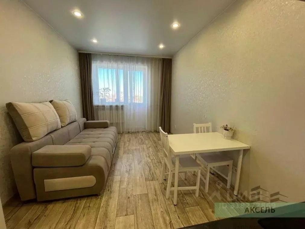 Студия Амурская область, Благовещенск Октябрьская ул., 261 (21.0 м) - Фото 1