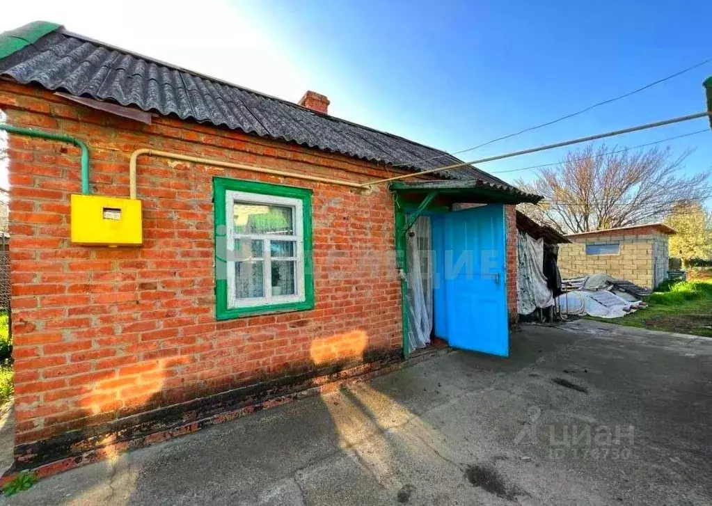 Дом в Краснодарский край, Усть-Лабинск Промышленная ул., 9 (56 м) - Фото 1