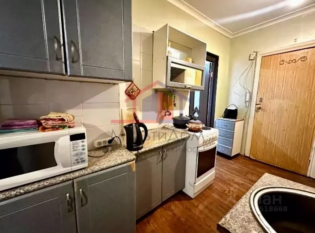 2-к кв. Белгородская область, Старый Оскол Макаренко мкр, 19 (38.0 м) - Фото 0