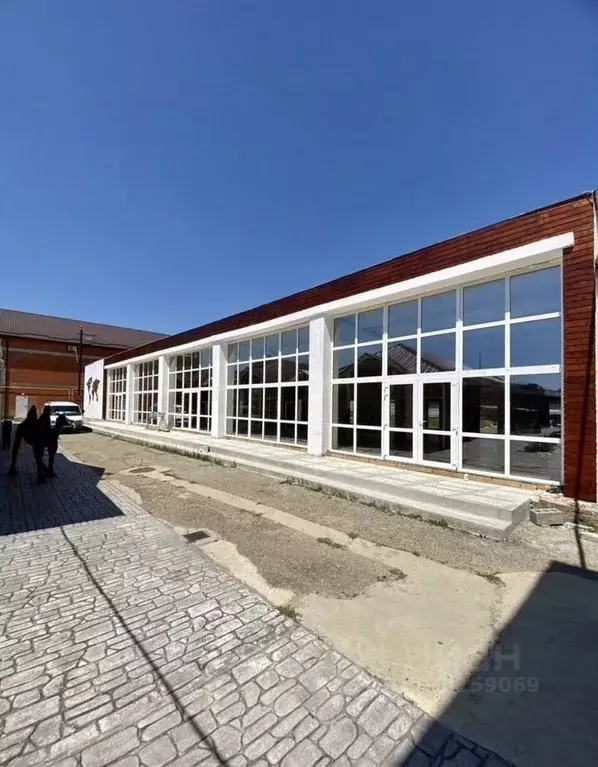 Помещение свободного назначения в Краснодарский край, Кореновск ул. ... - Фото 1