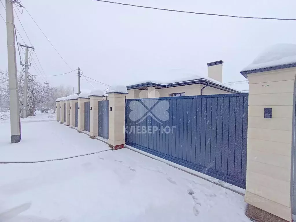 Дом в Краснодарский край, Северская ст-ца ул. Калинина, 77Б (100 м) - Фото 2