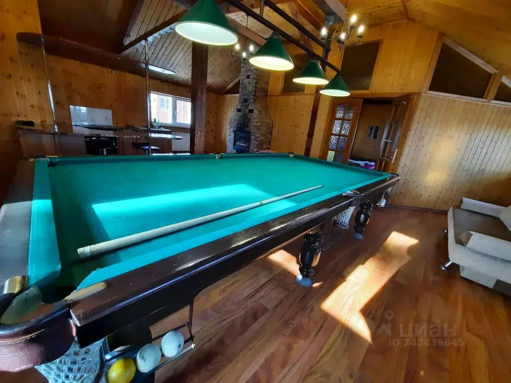 Дом в Свердловская область, Екатеринбург ул. Пеньковая, 3 (450 м) - Фото 2