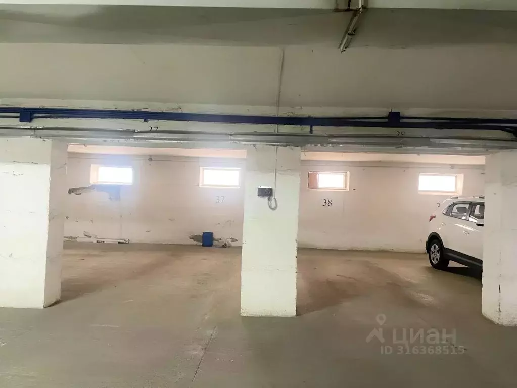 Гараж в Краснодарский край, Краснодар ул. Имени Калинина, 13к58 (20 м) - Фото 1
