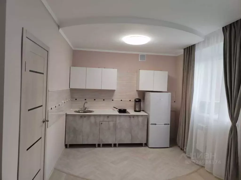 3-к кв. Белгородская область, Старый Оскол Северный мкр, 9 (72.0 м) - Фото 1