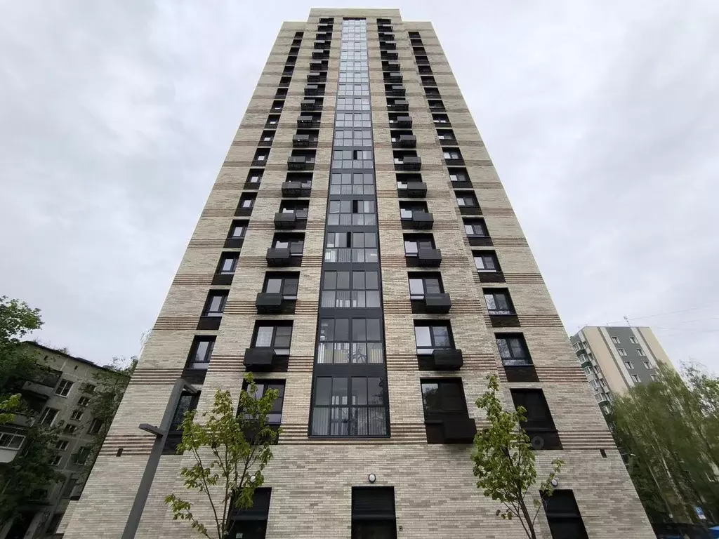 Гараж в Москва 1-я Владимирская ул., 47к1 (13 м) - Фото 1