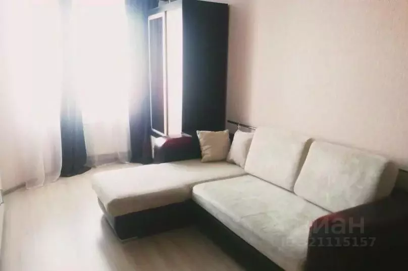 1-к кв. Удмуртия, Ижевск Фронтовая ул., 4 (40.0 м) - Фото 1