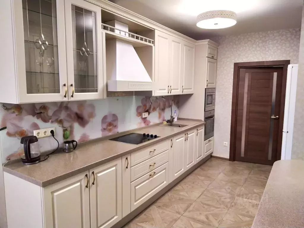 2-к кв. Волгоградская область, Волгоград Новороссийская ул., 8 (100.0 ... - Фото 1