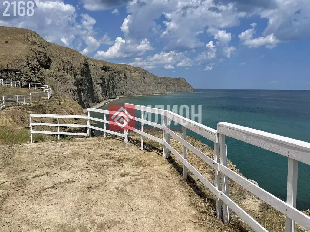 Участок в Крым, Судак муниципальный округ, с. Солнечная Долина ул. ... - Фото 1