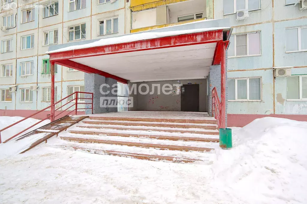 Квартира-студия: Кемерово, улица Сибиряков-Гвардейцев, 19 (16.4 м) - Фото 1