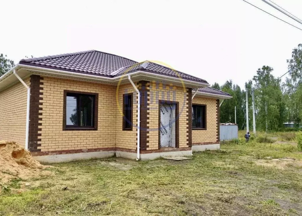 Дом в Челябинская область, Копейск ул. Андрея Миронова (100 м) - Фото 0