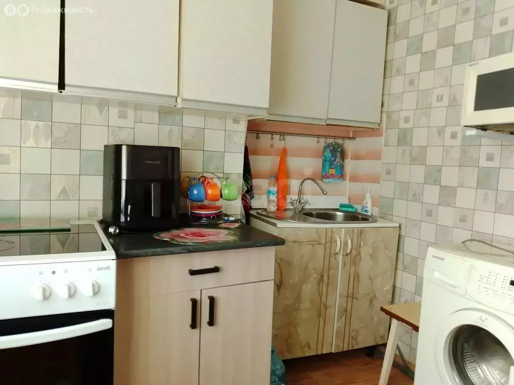 2-комнатная квартира: село Абатское, улица Ленина, 32 (39.9 м) - Фото 2