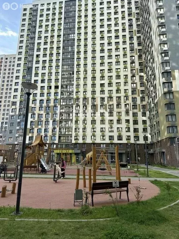 2-комнатная квартира: Красногорск, Александровская улица, 4 (56.4 м) - Фото 2
