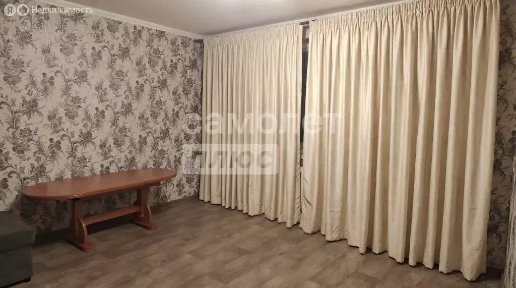 3-комнатная квартира: Зеленоградск, Лесопарковая улица, 5 (58.7 м) - Фото 1