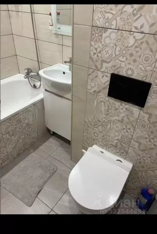 1-к кв. Московская область, Чехов Губернский мкр, ул. Земская, 15 ... - Фото 1