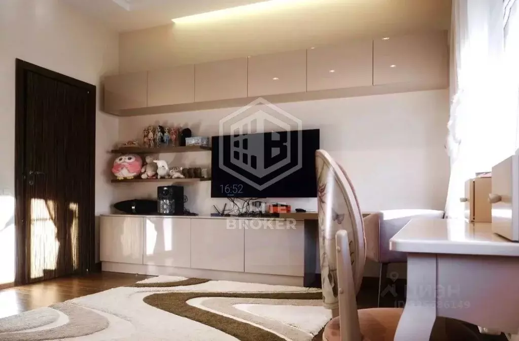 5-к кв. Московская область, Красногорск городской округ, пос. ... - Фото 1