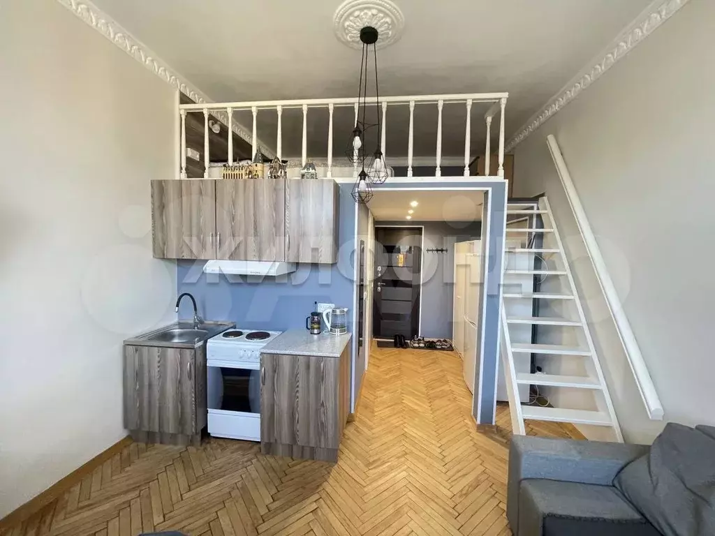 Комната 22,4 м в 4-к., 7/7 эт. - Фото 1