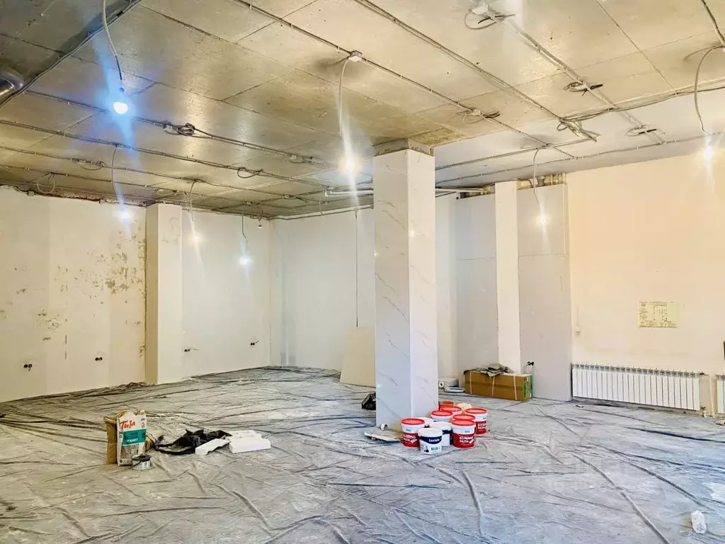 Торговая площадь в Ростовская область, Батайск пл. Железнодорожников, ... - Фото 0