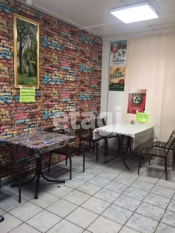Торговая площадь в Ямало-Ненецкий АО, Надым ул. Зверева, 57А (120 м) - Фото 0