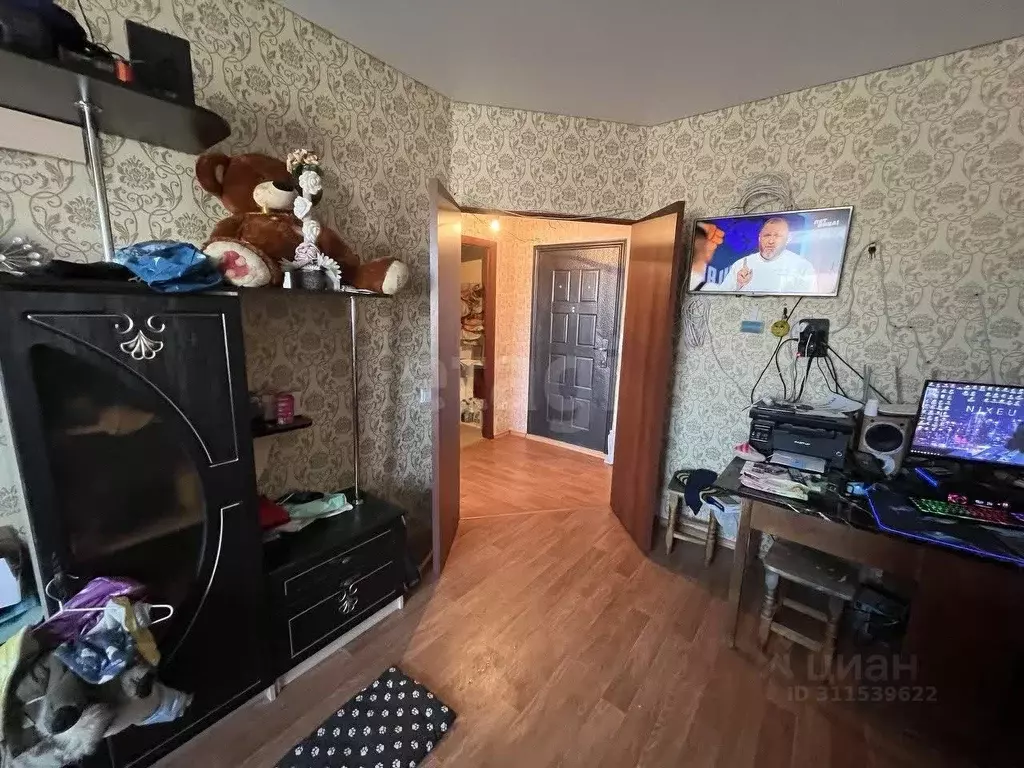 1-к кв. Брянская область, Брянский район, Отрадненское с/пос, с. ... - Фото 1