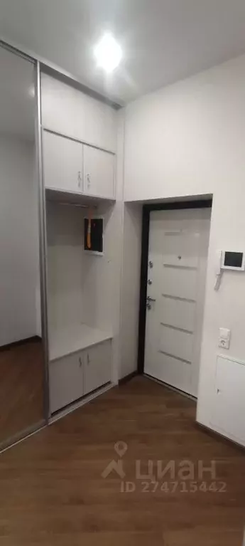 3-к кв. Омская область, Омск ул. Булгакова, 1 (90.0 м) - Фото 2