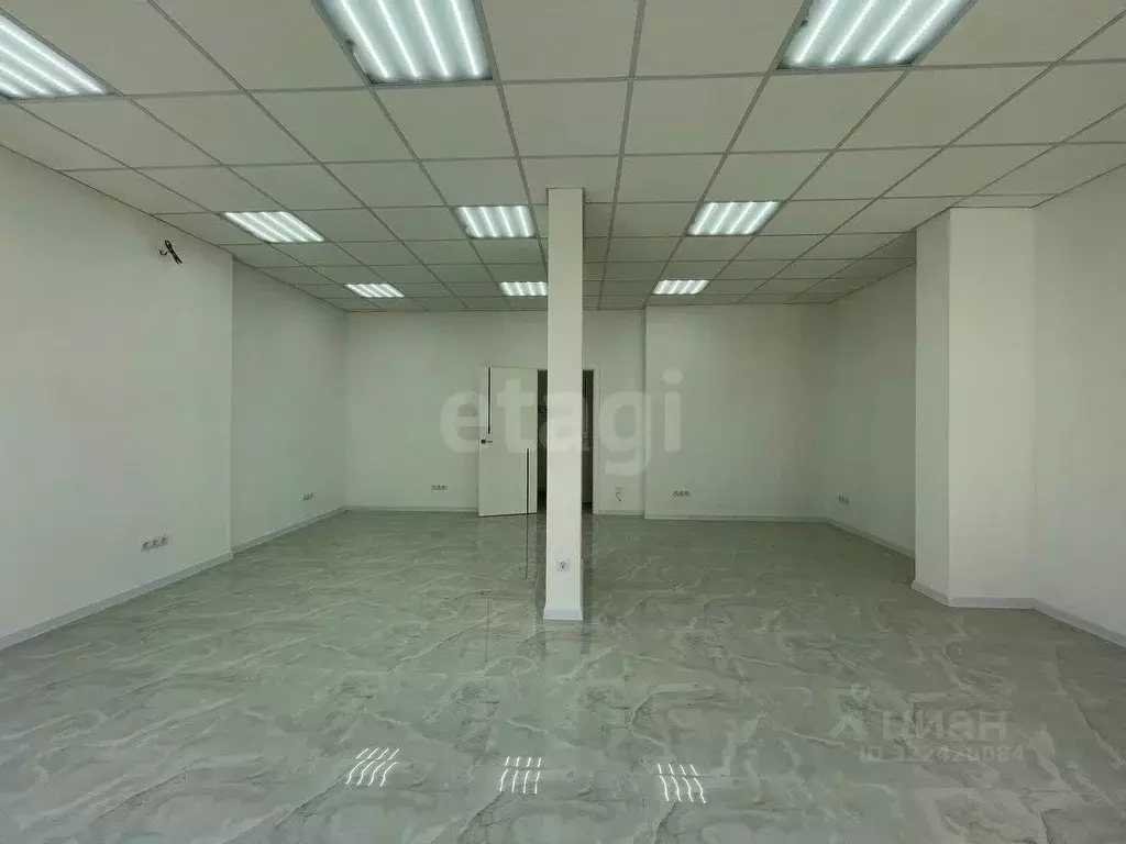 Офис в Краснодарский край, Краснодар ул. Красных Партизан, 1/4к21 (49 ... - Фото 1