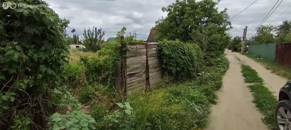 Участок в Волгоград, СНТ Металлург, 3-й участок, 2-я улица (5.2 м) - Фото 0