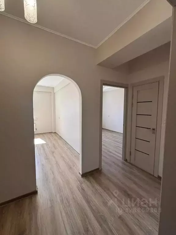 1-к кв. Бурятия, Улан-Удэ 140А мкр, 10Б (35.0 м) - Фото 1