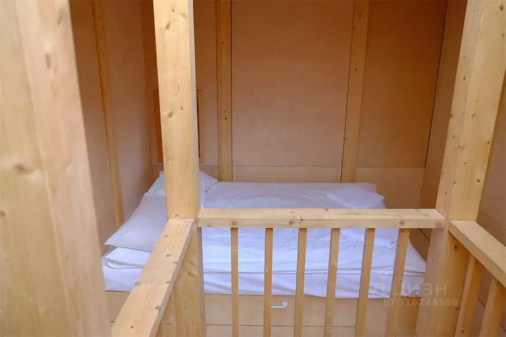 Дом в Калужская область, Дзержинский район, Угорское с/пос, д. Звизжи ... - Фото 2