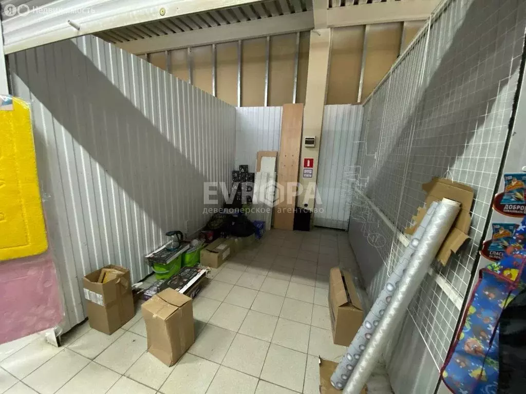 Торговая площадь (27 м) - Фото 2