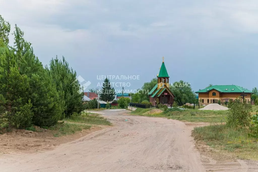 Участок в Рязанская область, Рязанский район, Дубровическое с/пос, с. ... - Фото 0