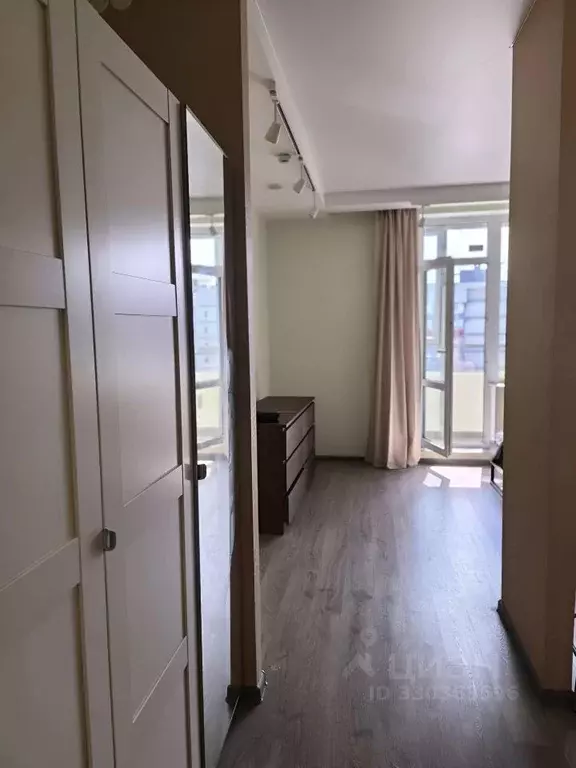 Студия Санкт-Петербург ул. Обручевых, 5 (30.2 м) - Фото 1