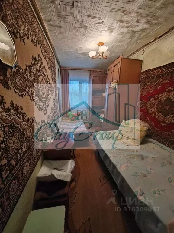 2-к кв. Оренбургская область, Орск пос. Кирпичный, ул. Кирпичная, 181 ... - Фото 1