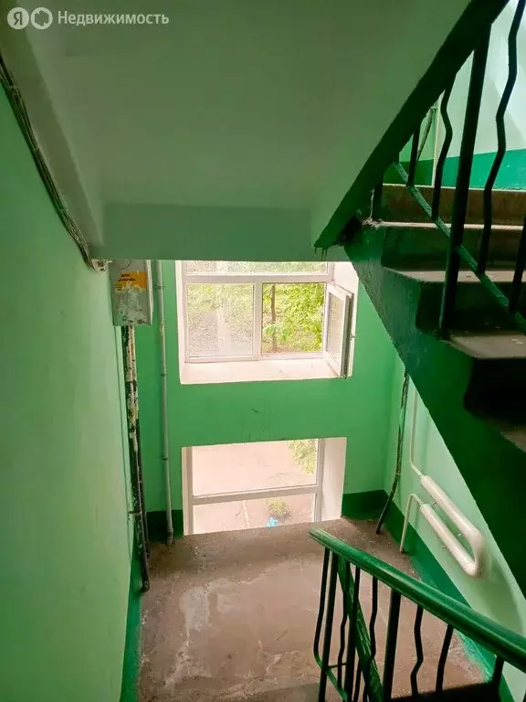 1к в 4-комнатной квартире (18 м) - Фото 0