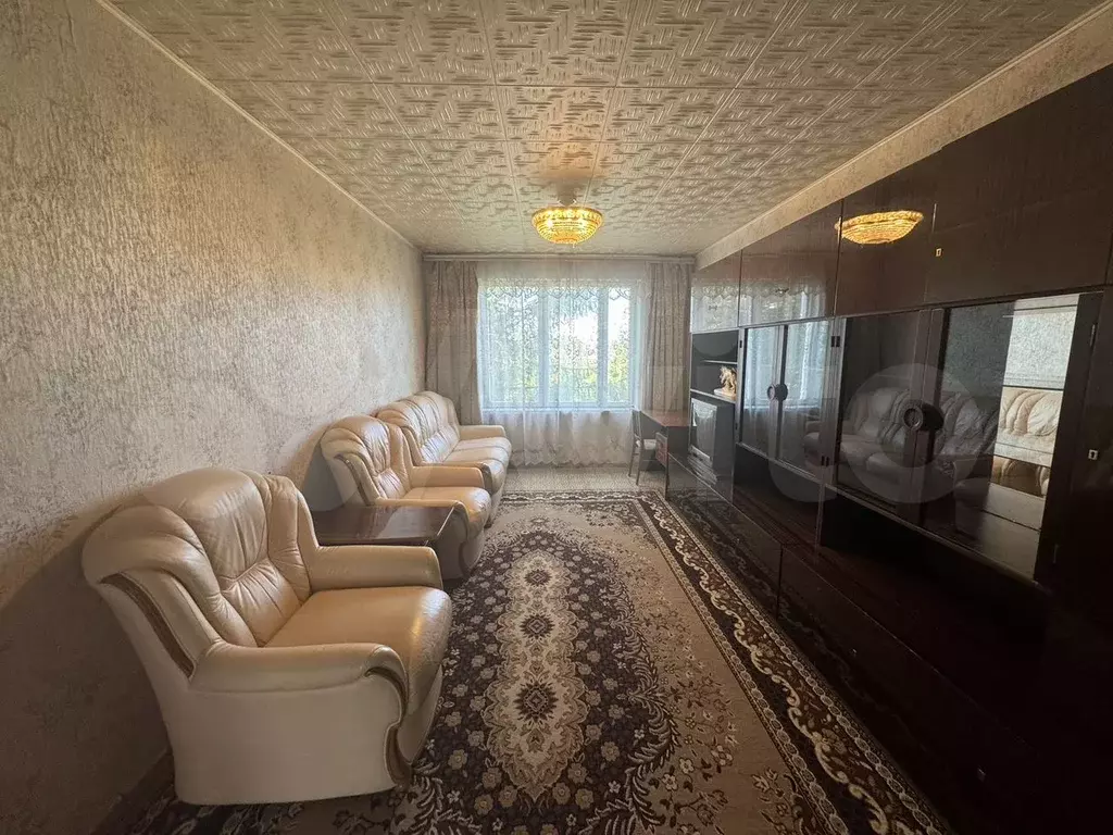 3-к. квартира, 70 м, 6/9 эт. - Фото 1