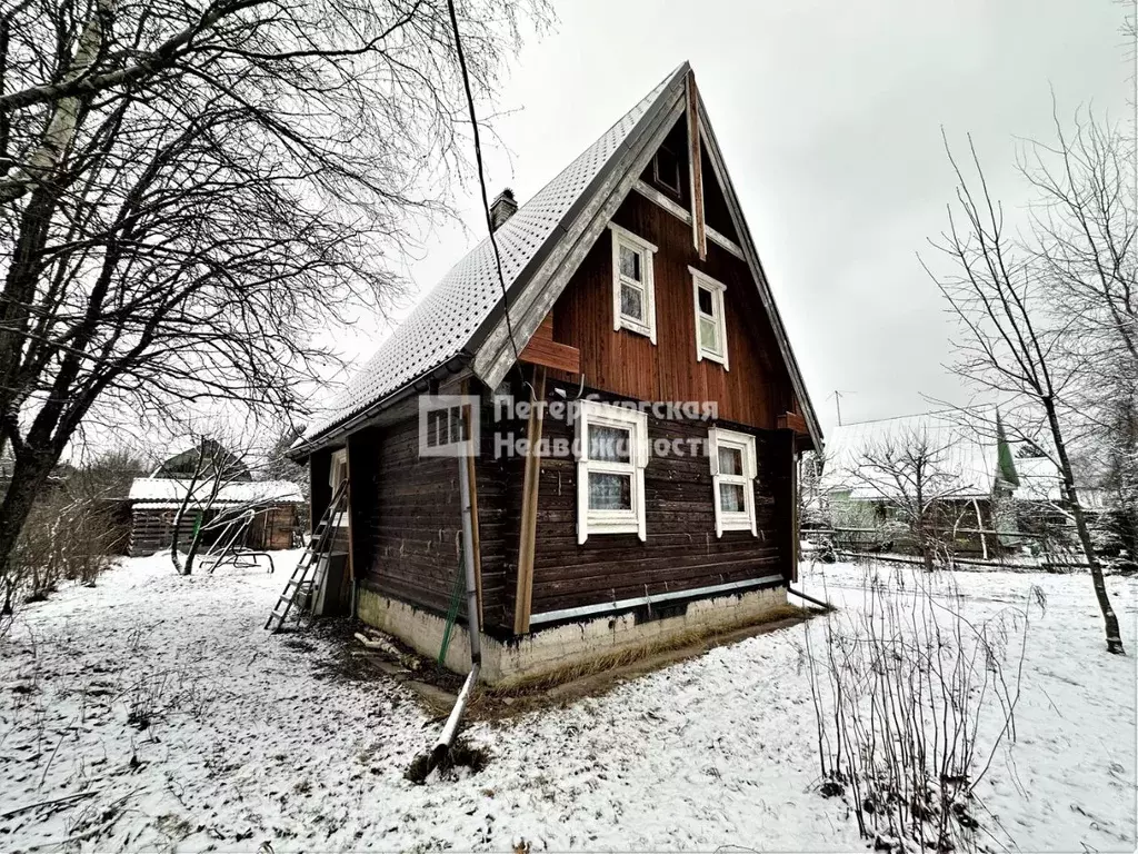 Дом в Ленинградская область, Выборгский район, Рощинское городское ... - Фото 0