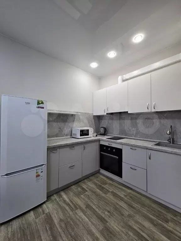 1-к. квартира, 42 м, 8/12 эт. - Фото 1