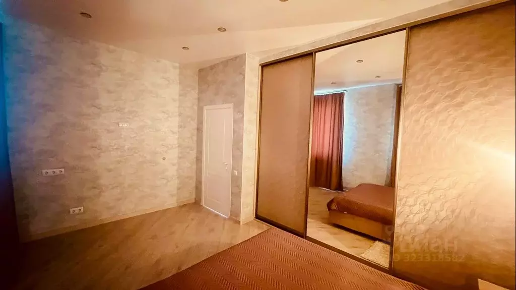 3-к кв. Калининградская область, Калининград Октябрьская ул., 12 (77.0 ... - Фото 2