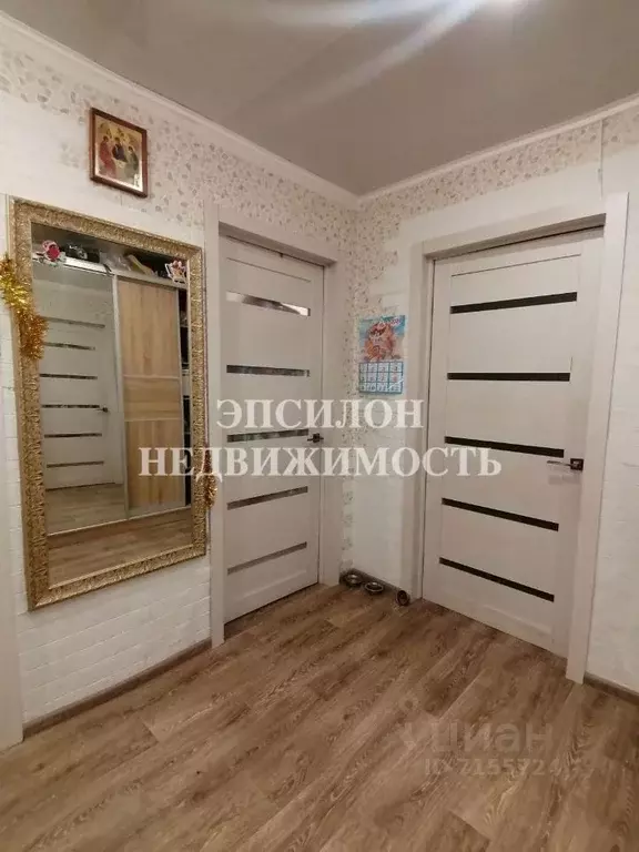 3-к кв. Курская область, Курск Республиканская ул., 50А (62.0 м) - Фото 0