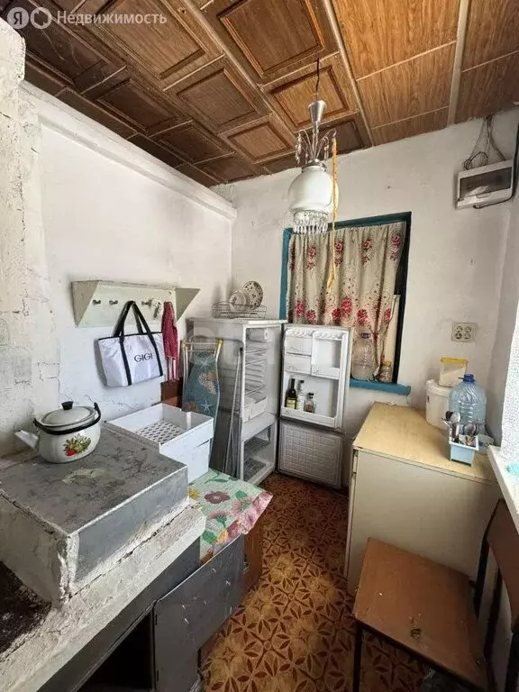 Дом в Кемеровский муниципальный округ, СНТ Дорожник, 3-я аллея (68 м) - Фото 0