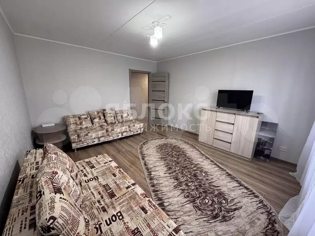 2-к. квартира, 60 м, 3/3 эт. - Фото 0