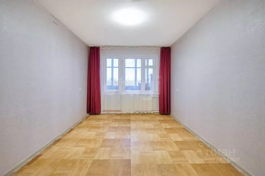 2-к кв. Псковская область, Псков Коммунальная ул., 58 (50.1 м) - Фото 0