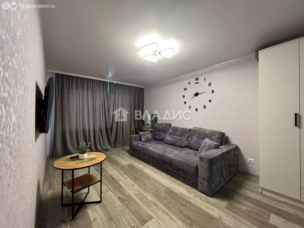 2-комнатная квартира: Пионерский, улица Шаманова, 1 (46.5 м) - Фото 1