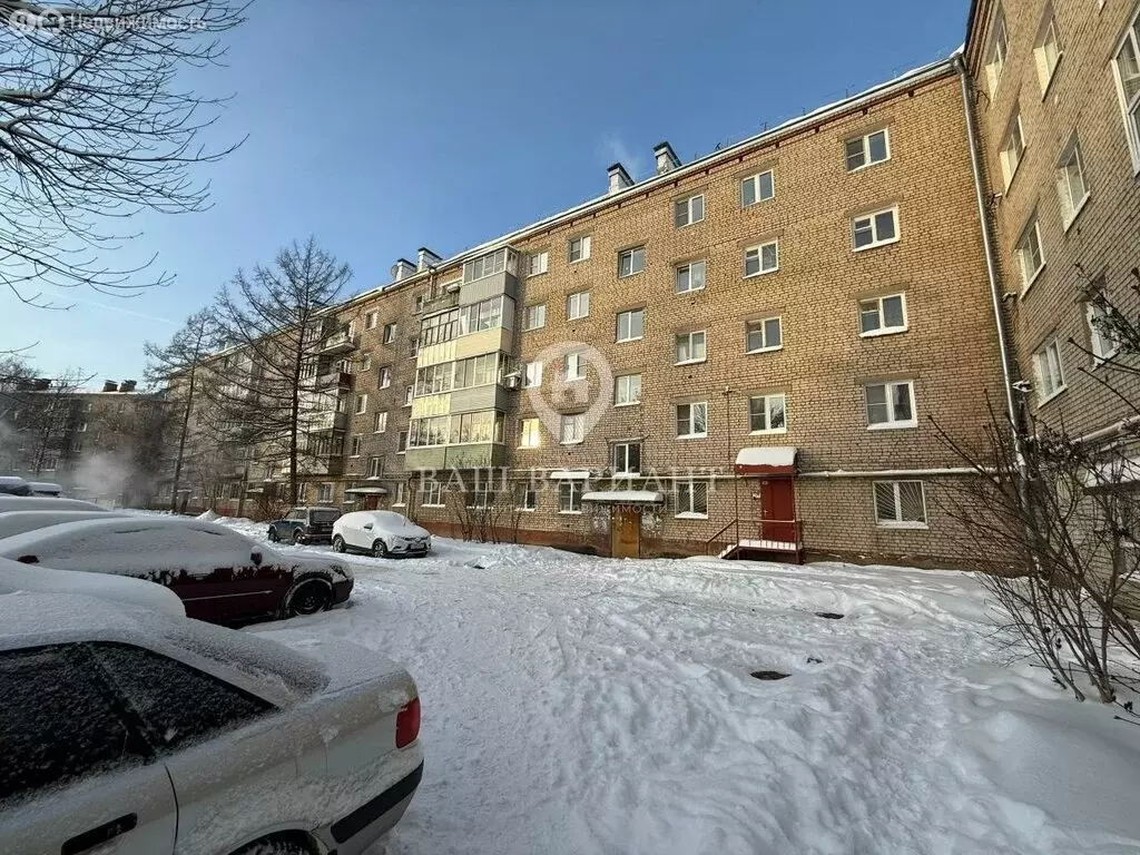 3-комнатная квартира: Рыбинск, улица Бабушкина, 1 (48.2 м) - Фото 1